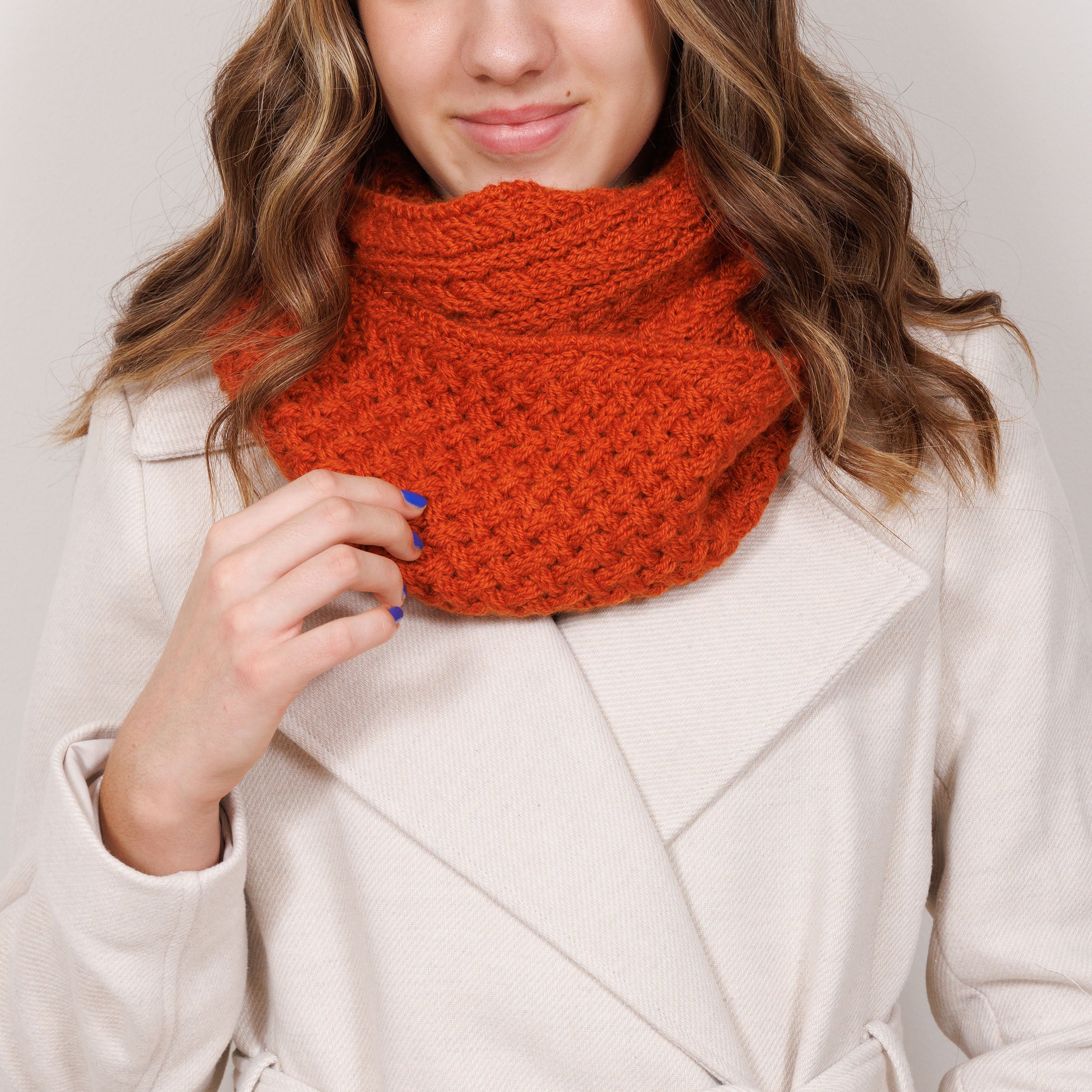 Tullaghan Scarf/Cowl – Row House Yarn