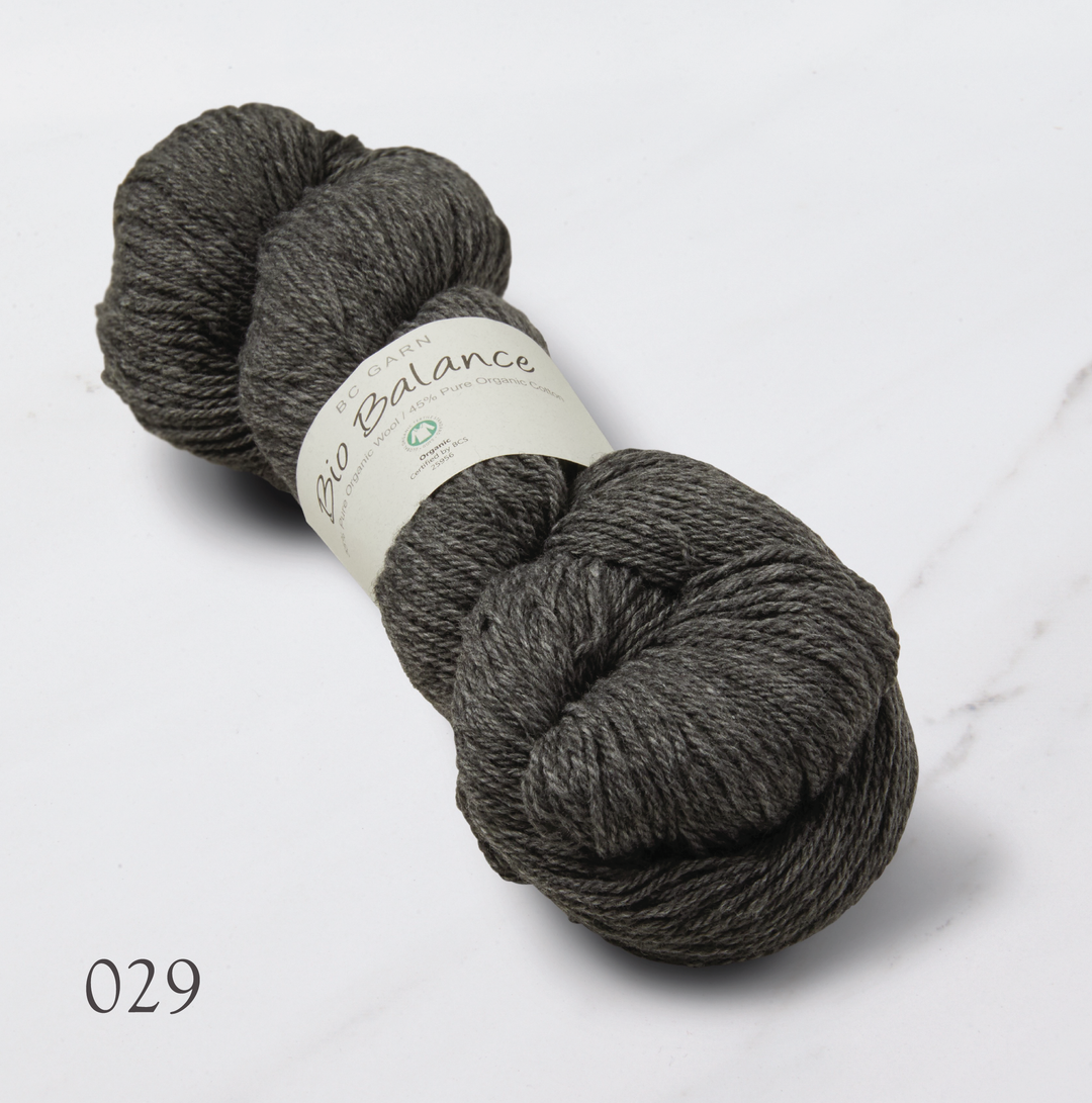 Bio Balance (55% wool, 45% cotton)