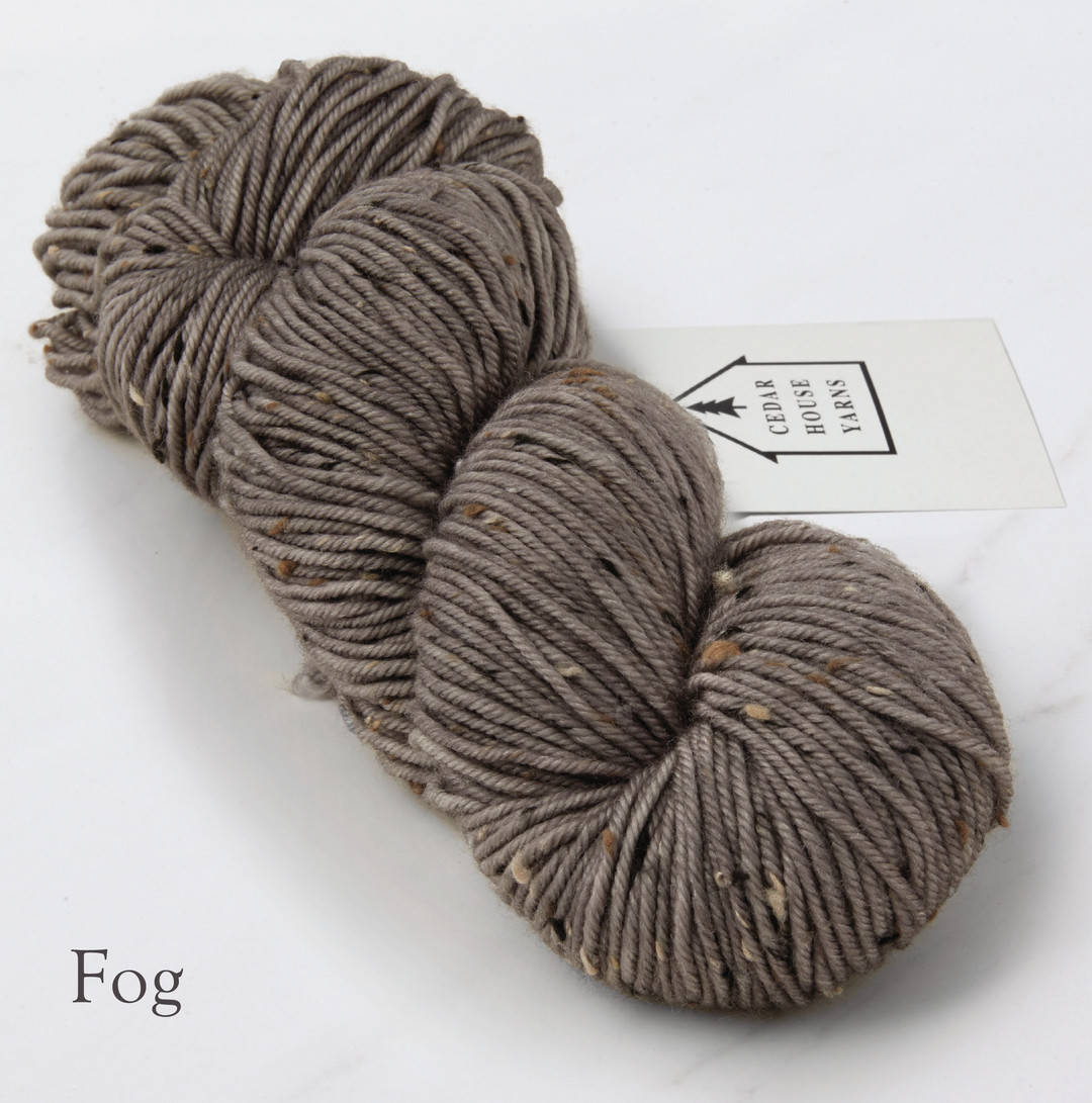 Irish Yearling DK (85% superwash merino, 15% NEP)