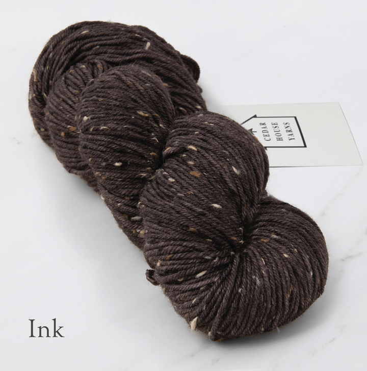 Irish Yearling DK (85% superwash merino, 15% NEP)