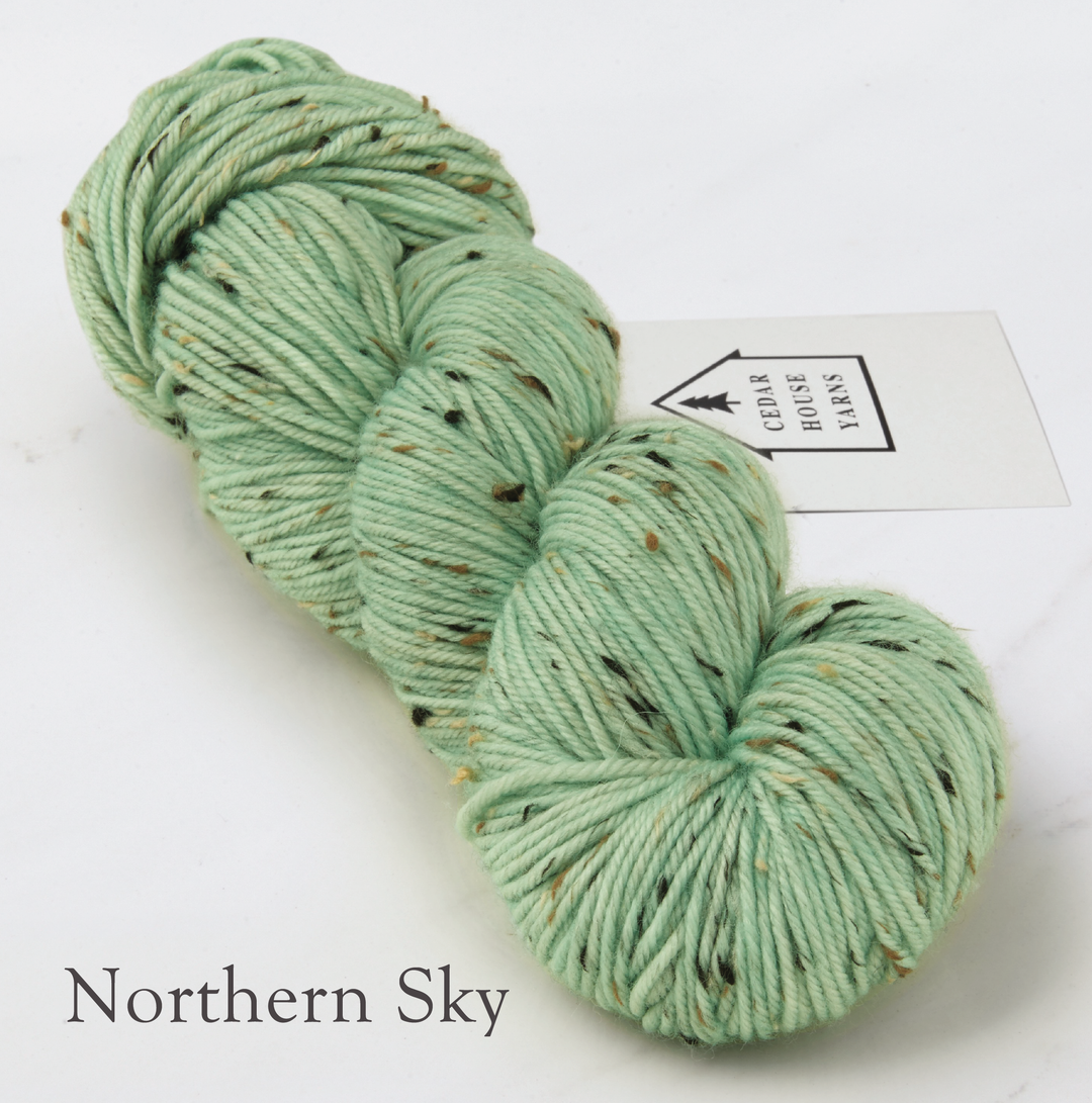 Irish Yearling DK (85% superwash merino, 15% NEP)