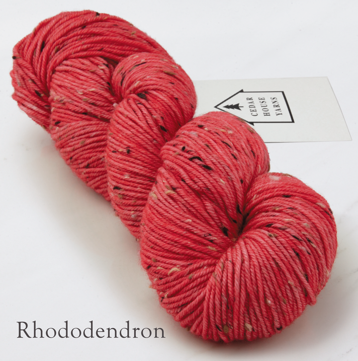 Irish Yearling DK (85% superwash merino, 15% NEP)