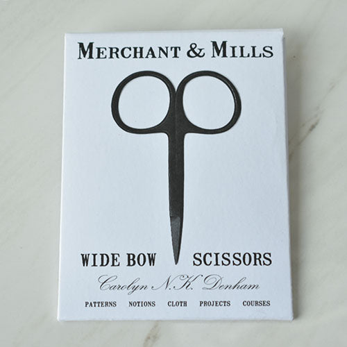 Wide Bow Scissors